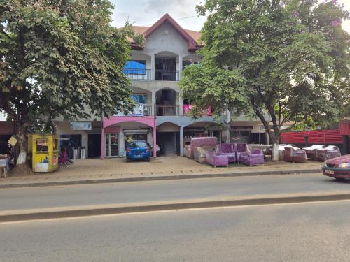 G and E Guesthouse kumba in Kumba