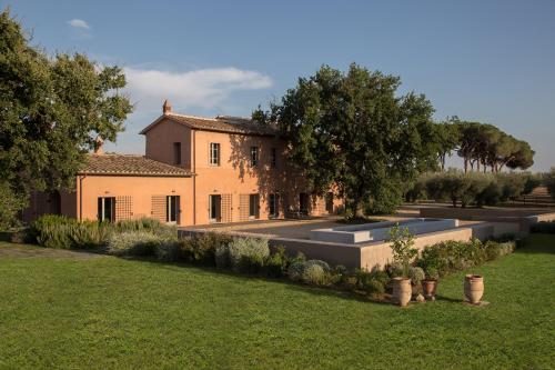 Tenuta di Paternostro Etruscan Country Retreat