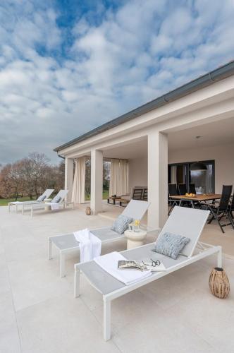 Villa Calendula in Golas
