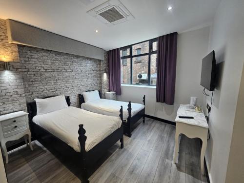 Print Works Hotel, Liverpool (photo 2)