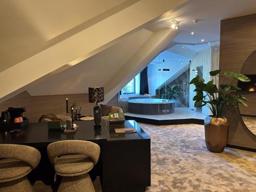 Kolam air panas, Van der Valk Hotel Harderwijk op de Veluwe in Harderwijk