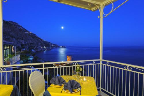 ระเบียง/ชานเรือน, Hotel Torre Saracena in ปราอีอาโน่