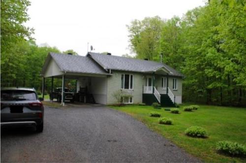 Finca Saddiki in Boileau (QC)