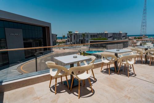 陽台/露台, 赫爾格達長灘度假酒店 (Hurghada Long Beach Resort) in 薩拉哈西斯
