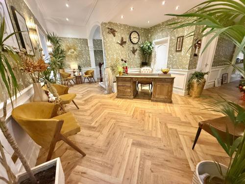 Lobby, Seabank House Hotel in Nairn