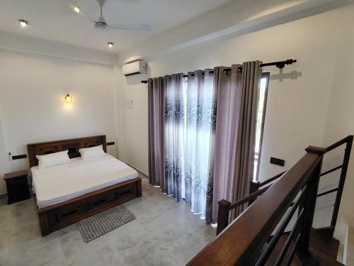 Calvian Villa - image 2