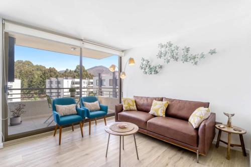 Puyai Breeze with Balcony & Free Parking, 6 guest, Cozy