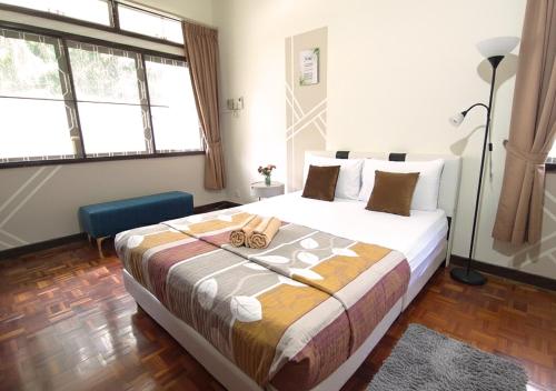 Advent Villa, just 100 meters to Penang Adventist Hospital near Moutain Foot Curry Mee