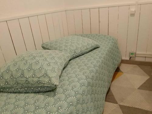 Appartement rez de chaussé 60m2 (Appartement rez de chausse 60m2) in Feins