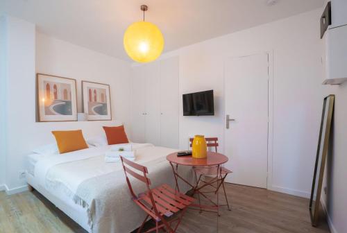 Studio neuf Paris 3eme Metro Etienne Marcel