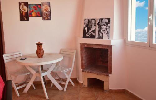 Calme, confort, piscine, parking, proche de la plage in Sidi Bouzid