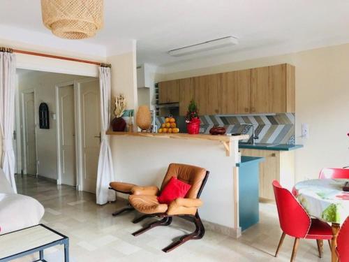 Appartement de Standing F3 à Amélie-les-Bains – Terrasse, Garage, Wi-Fi, Proche Thermes