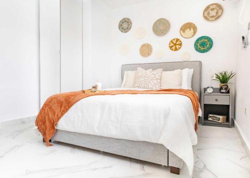 AQUA Casa A 8 Rm 5 Charming Bedroom in Dorado del Mar in Dorado