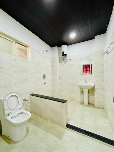Hotel New Castle – Guwahati, TX