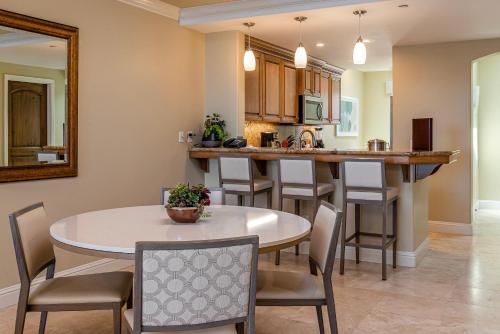 Dolphin Bay Resort and Spa – Pismo Beach, CA