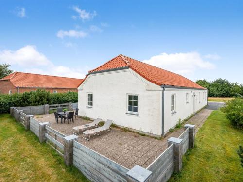 Erkély/terasz, Holiday Home Marjatta - 3-2km from the sea by Interhome in Vejers Strand