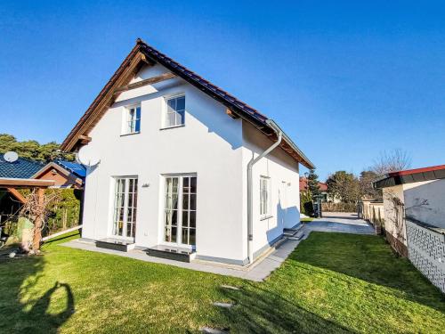 Holiday Home Kallinchen am Motzener See by Interhome in Kallinchen, Deutschland