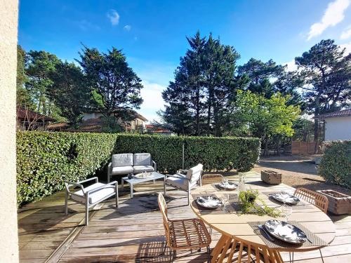 Holiday Home Bretons by Interhome