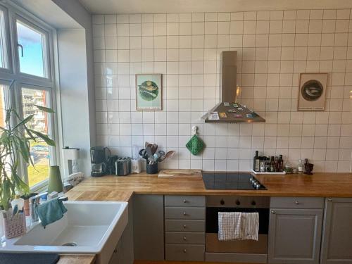 Konyha, Peaceful Spot in the City Centre - Light and Cozy Apartment in Sagene