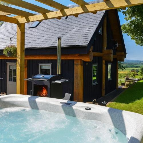 Навколишнє середовище, Rowanlea Lodge Hot Tub Secure Garden Pub 5 min walk in Феттеркерн