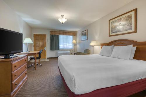 . SureStay Hotel by Best Western Leesville