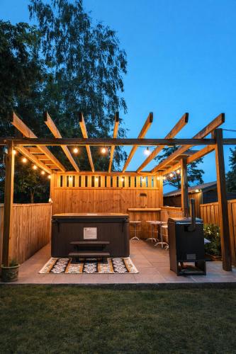 Зручності, Rowanlea Lodge Hot Tub Secure Garden Pub 5 min walk in Феттеркерн