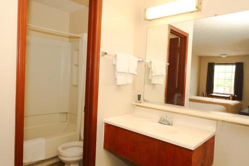 Hotel Deerfield Inn & Suites Acworth Atlanta – Acworth, GA
