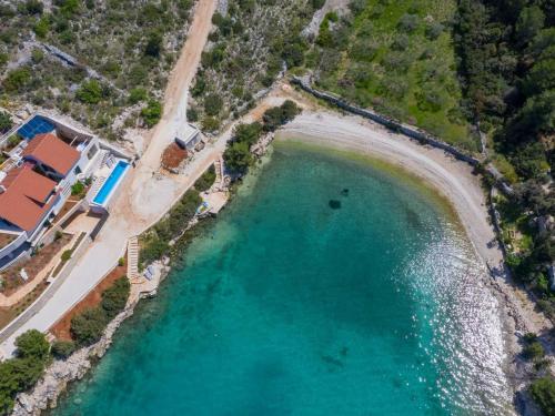 Holiday Home Ferienvilla Sunset Bliss Retreat by Interhome – khách sạn tại Lozisca
