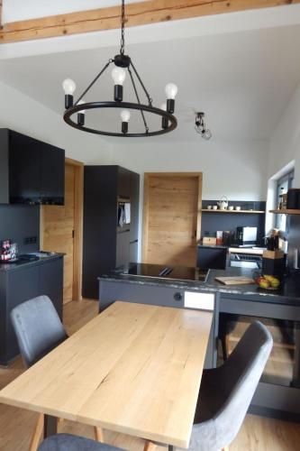 Konyha, Holiday Home Frankenwald Lodge by Interhome in Schwarzenbach am Wald
