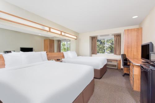 1 queen bed