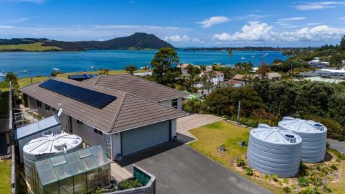 Hook'em Heights in Pukenui