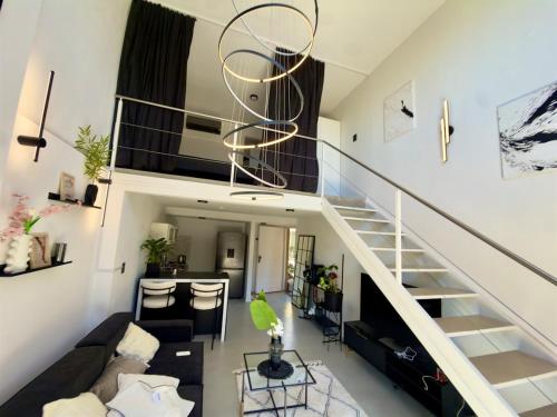 Plaza Serrano Front Row Loft