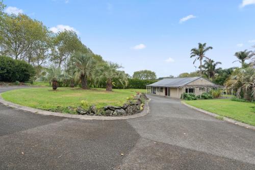 Clay Cottage in Waimauku