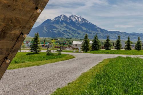Tiny Town Campground, Emigrant (foto 9)