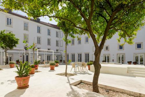 Létesítmények, Hotel Convento do Salvador near São Jorge Kastély