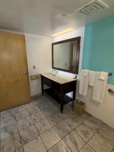 Sky Suites – Tybee Island, GA