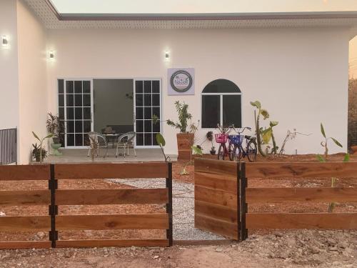 Studio Thakhek-private loft with terasse in South Thakhek