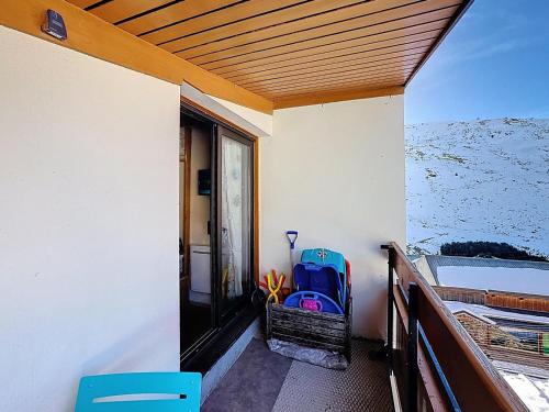 Studio cabine 18m² au cœur des Bruyères ski aux pieds - image 4