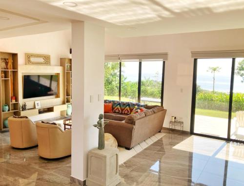 Samai Lodge Holistic Living in Olon