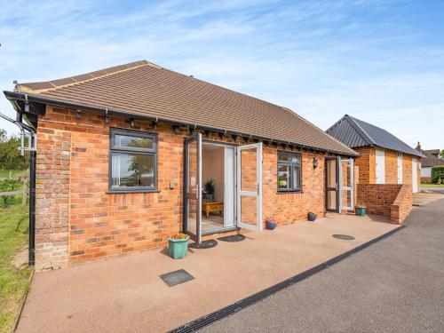 Jemmett Lodge, Mersham