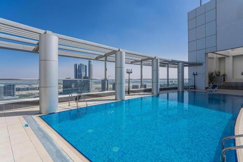 Downtown Dubai Mall walk & Burj Khalifa DIFC 5 mins - Dubai