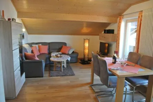 Ferienwohnung-Schlossberg-mit-Bergblick in Hopferau, Deutschland