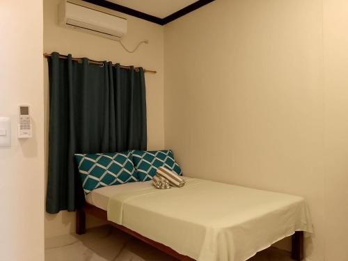 room detail thumbnail 0