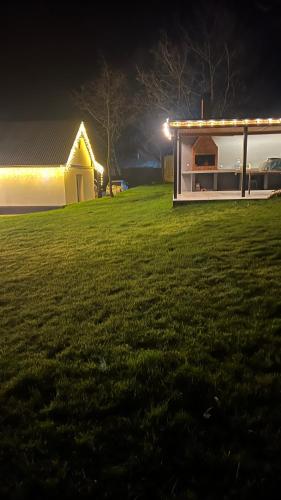 Altan/terrasse, MircestiHouse in Ungheni