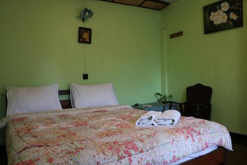 Noom Guesthouse in Lopburi