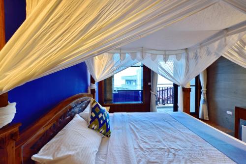 Wanzai B&B – Xiaoliuqiu, CA