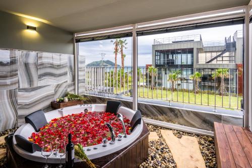 Balcony/terrace, Aguila Hotel in Hallim