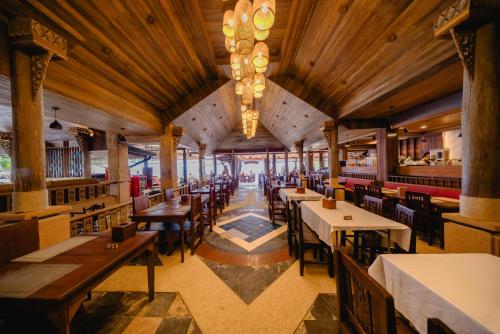 Restaurant, Sand Sea Resort near Thale Waek (Separated Sea)