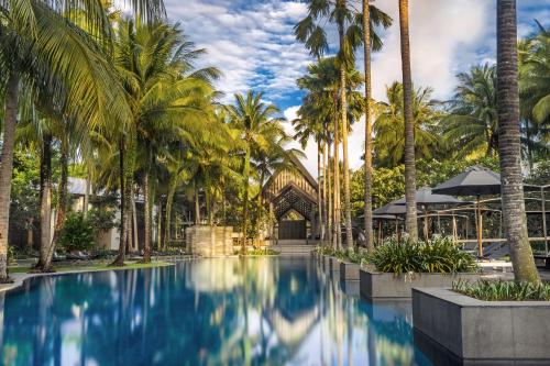 Twinpalms Phuket Resort