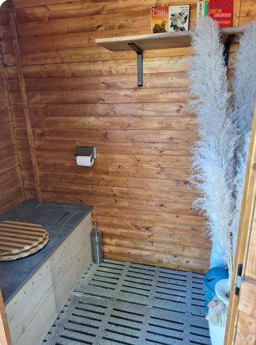 2 yourtes mongoles privatisées (2 yourtes mongoles privatisees) in Marcilly le Chatel